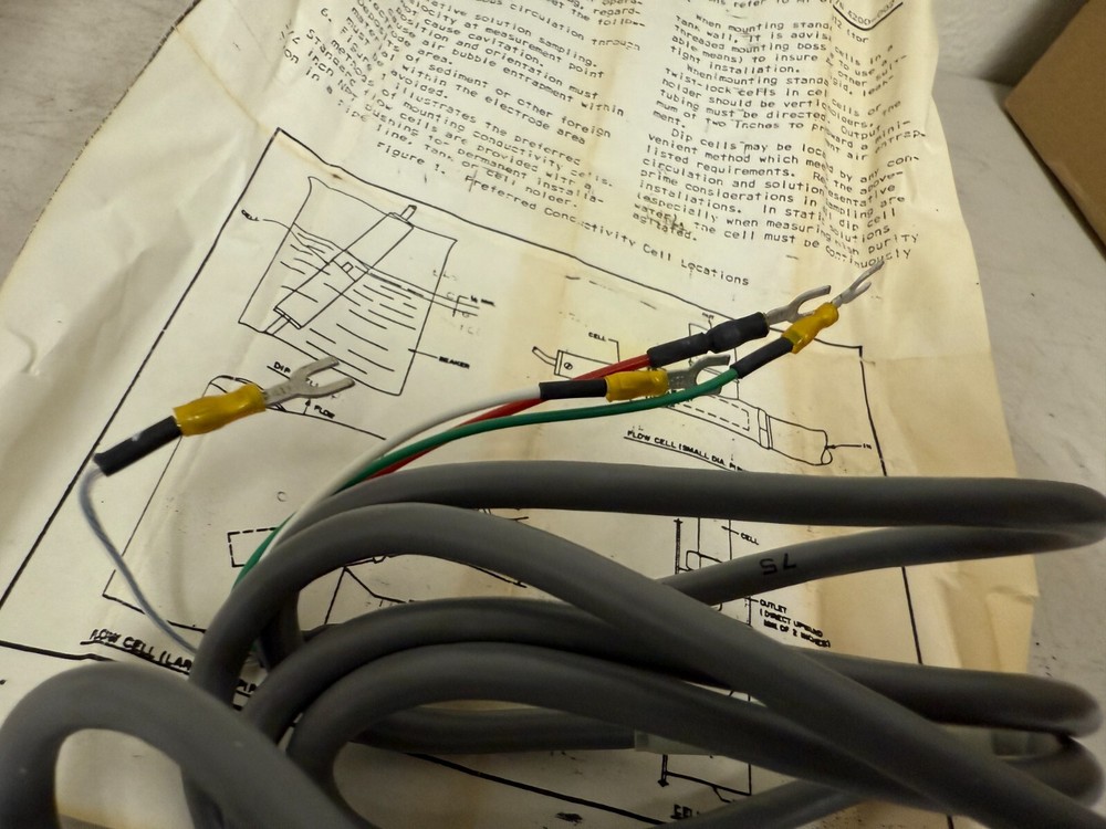 FOXBORO 910 EA3 2B1117 CONDUCTIVITY CELL