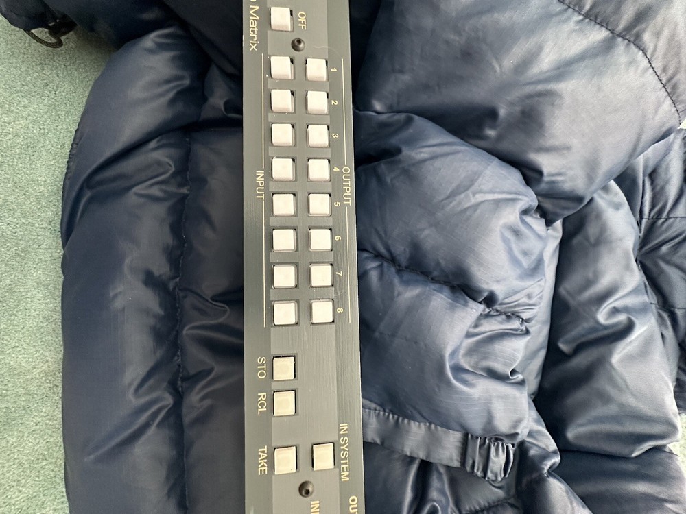 Kramer 8x8 Video Matrix switcher, Model VS-88V