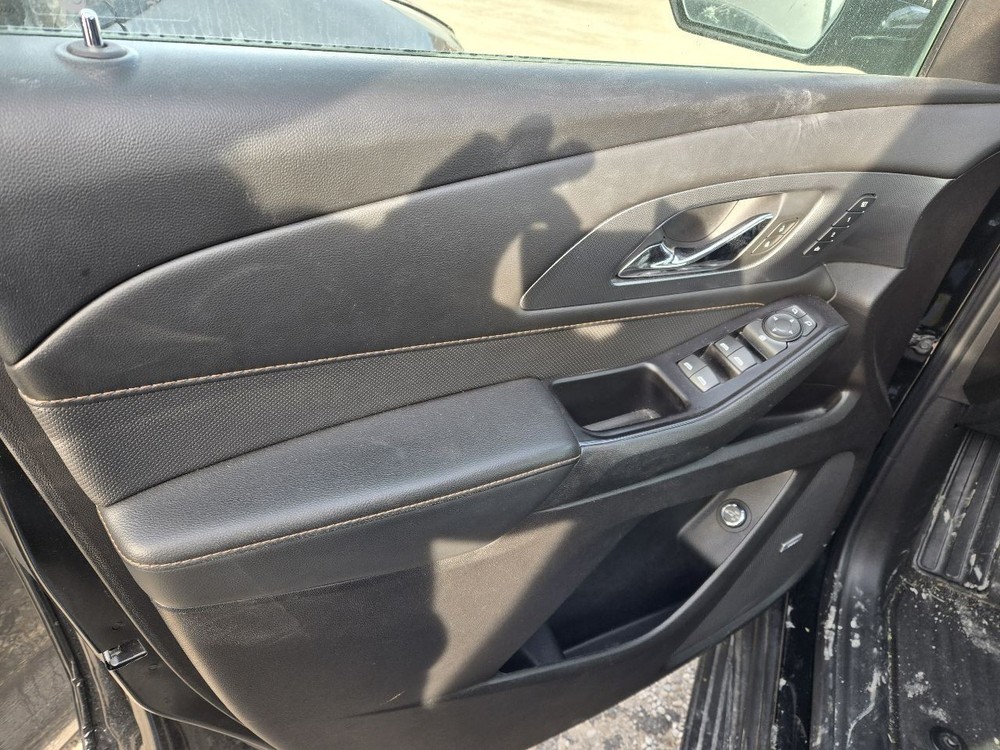 2020-2024 TRAVERSE 8" Dash Mounted Display Screen Driver Information
