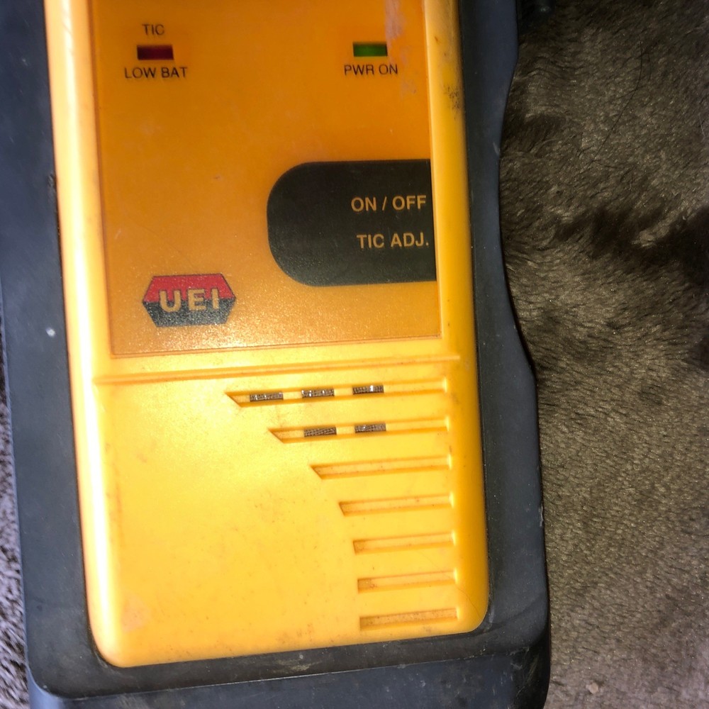 UEI Refrigerant Leak Detector RD 95