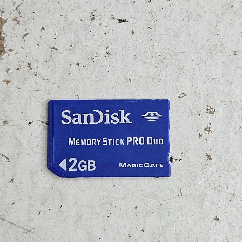 2GB SanDisk Memory Stick PRO Duo MagicGate Blue
