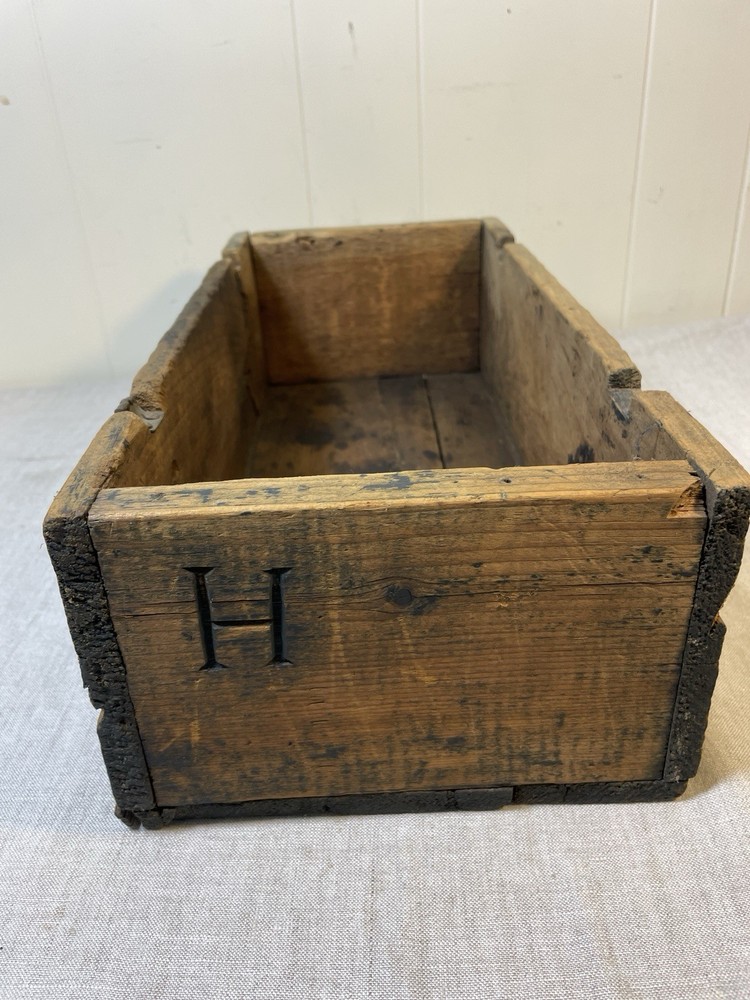 Antique Primitive Wooden tool Box Crate Handmade Hinges Rectangle Workshop 18”