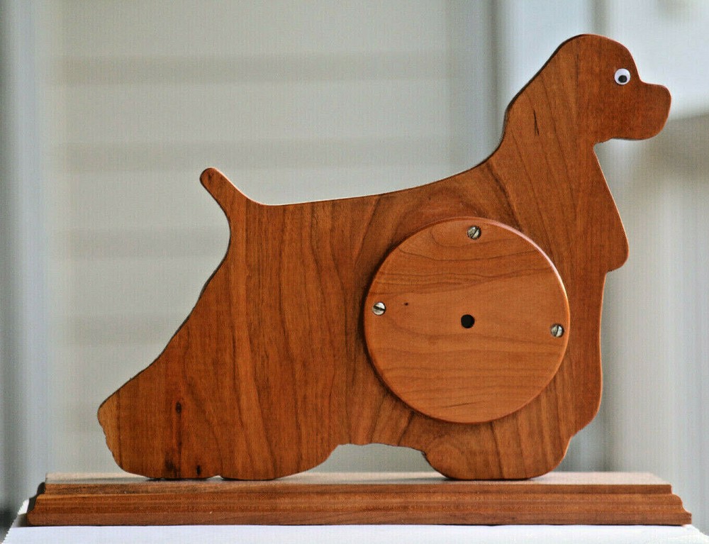 CLOCK,Quartz Shelf/mantel Solid Cherry COCKER SPANIEL (1) AA battery,8 7/8" tall