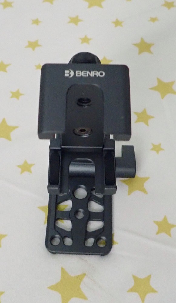 BENRO ARCASMART Kickstand Smartphone Adapter