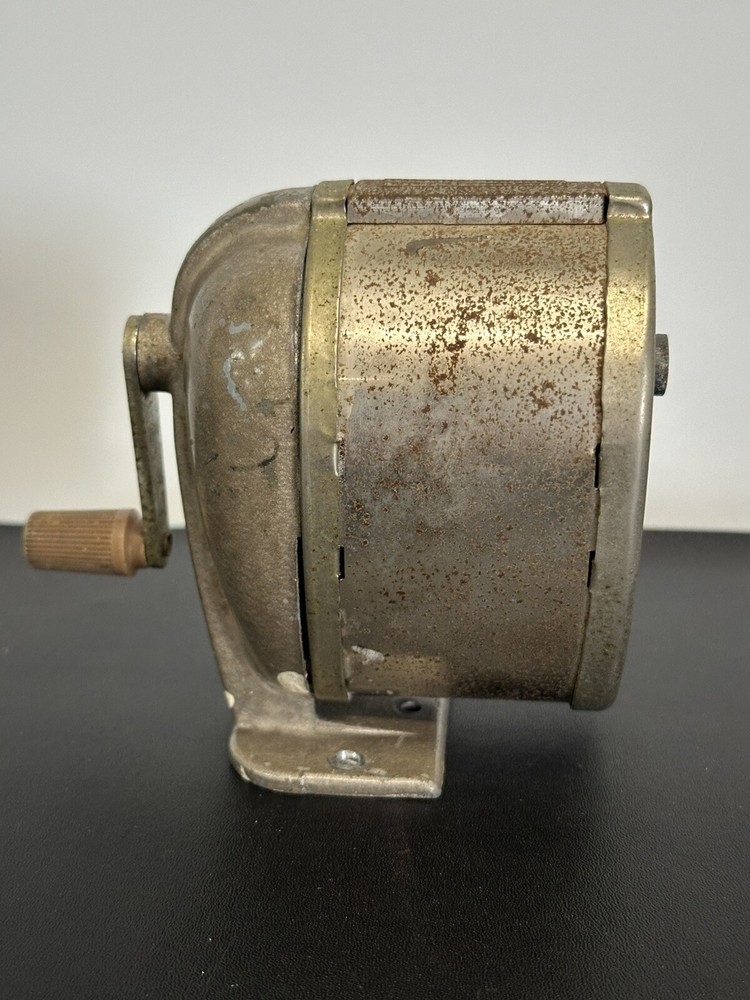 Vintage Boston Model L Single Hole Pencil Sharpener Wall/Desk Mount Working