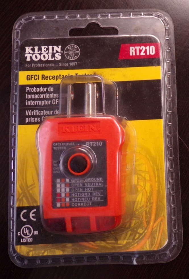 Klein RT210 GFCI Outlet Tester
