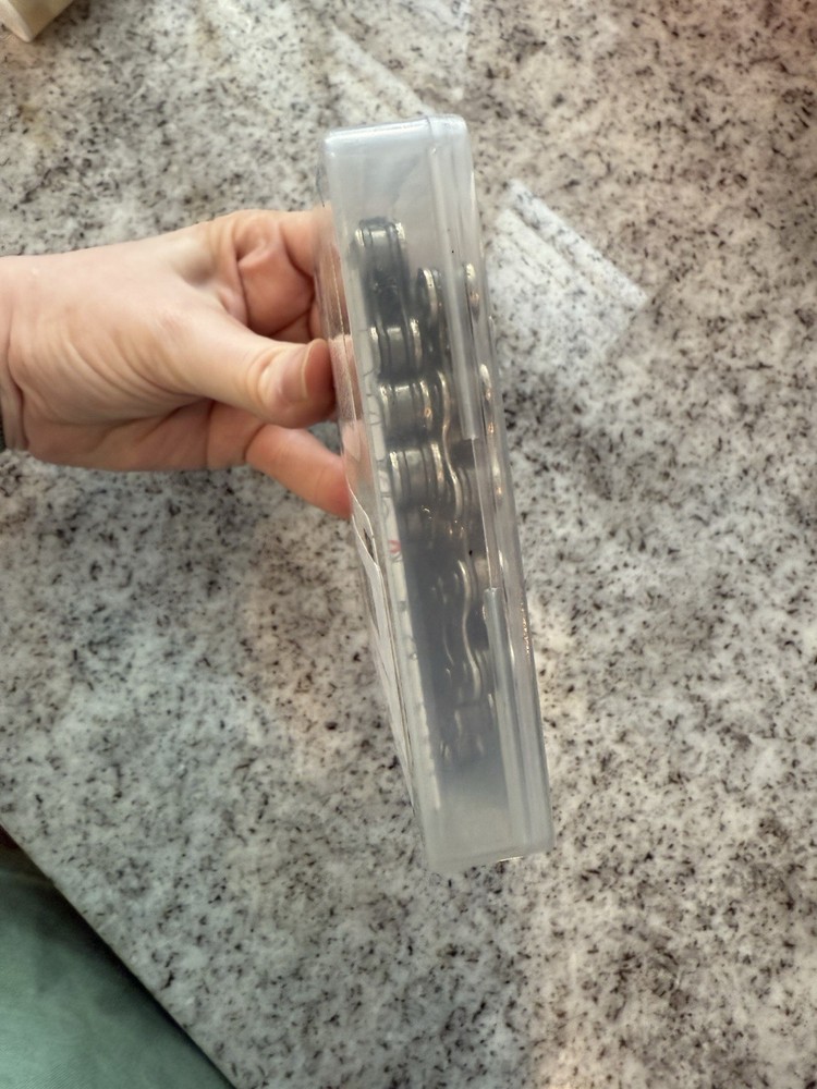 KMC 8 Speed Chain Open As See Photos