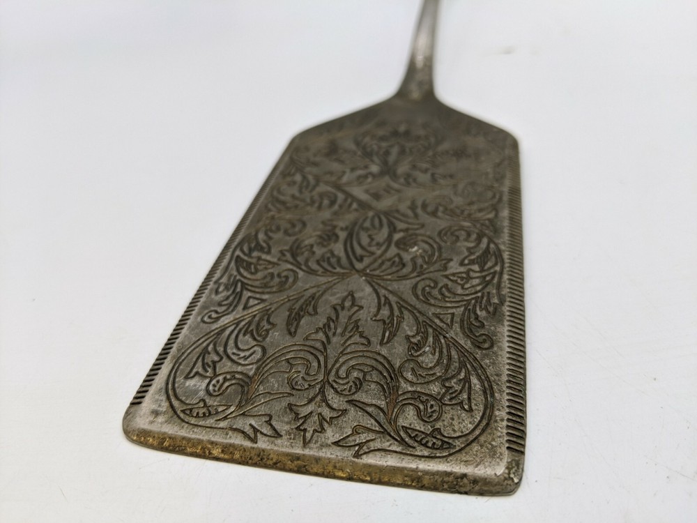 Engraved Flat Spatula Server Cake Lasagna Silverplate Kitchen Utensil Indonesia