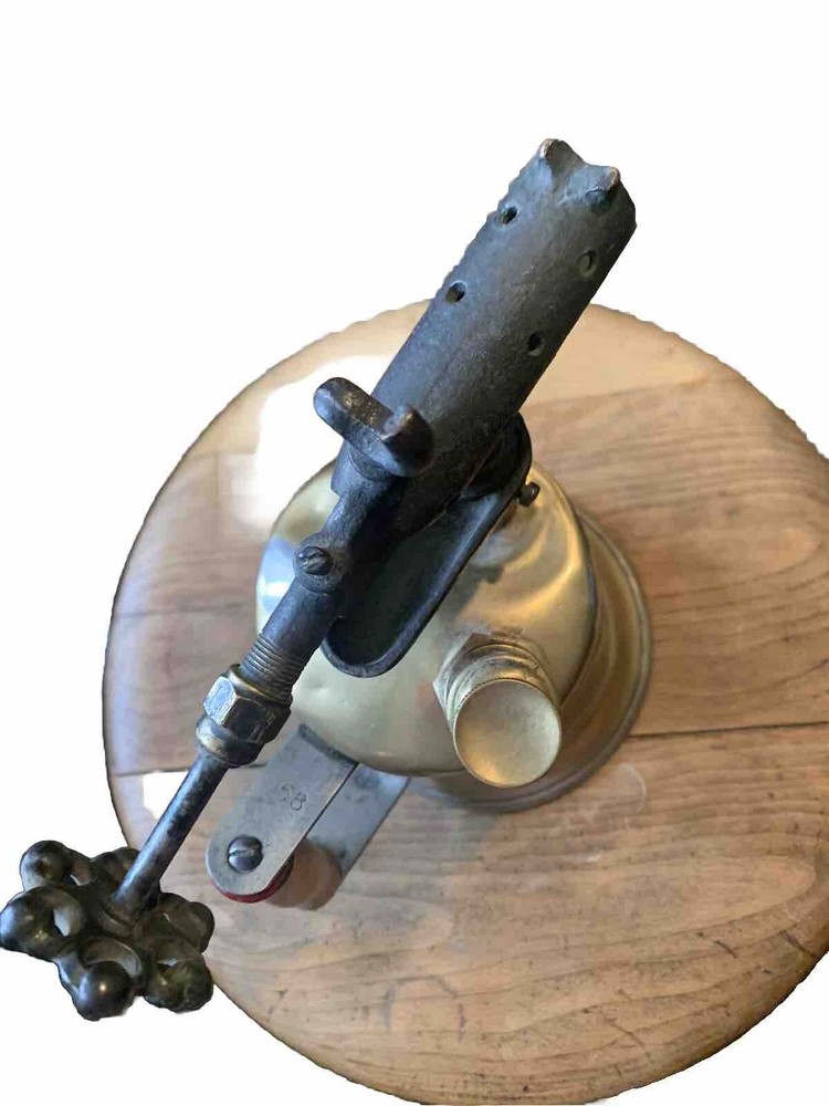 Clayton And Lambert MFG CO