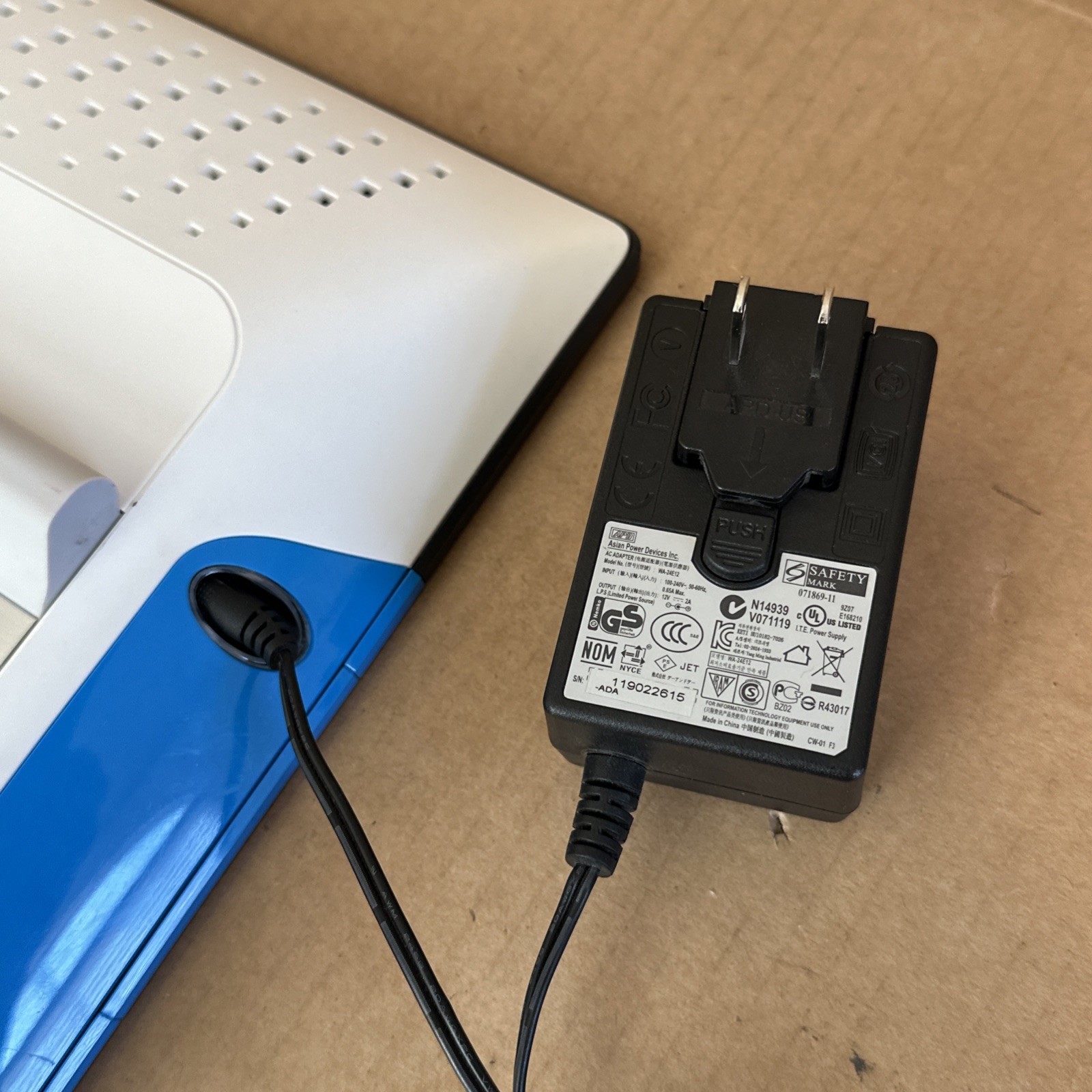 Optelec Traveller HD Portable Low Vision Video Magnifier 13.3 Inch Screen TESTED