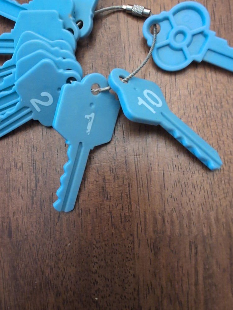 Number Learning Locks & Keys Educational Learning Incomplete *Missing Lock #2*