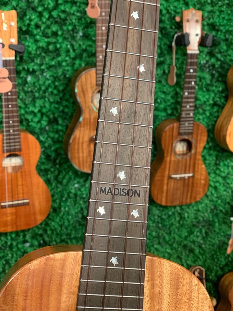 Ukulele Engraving service Personalization with purchase