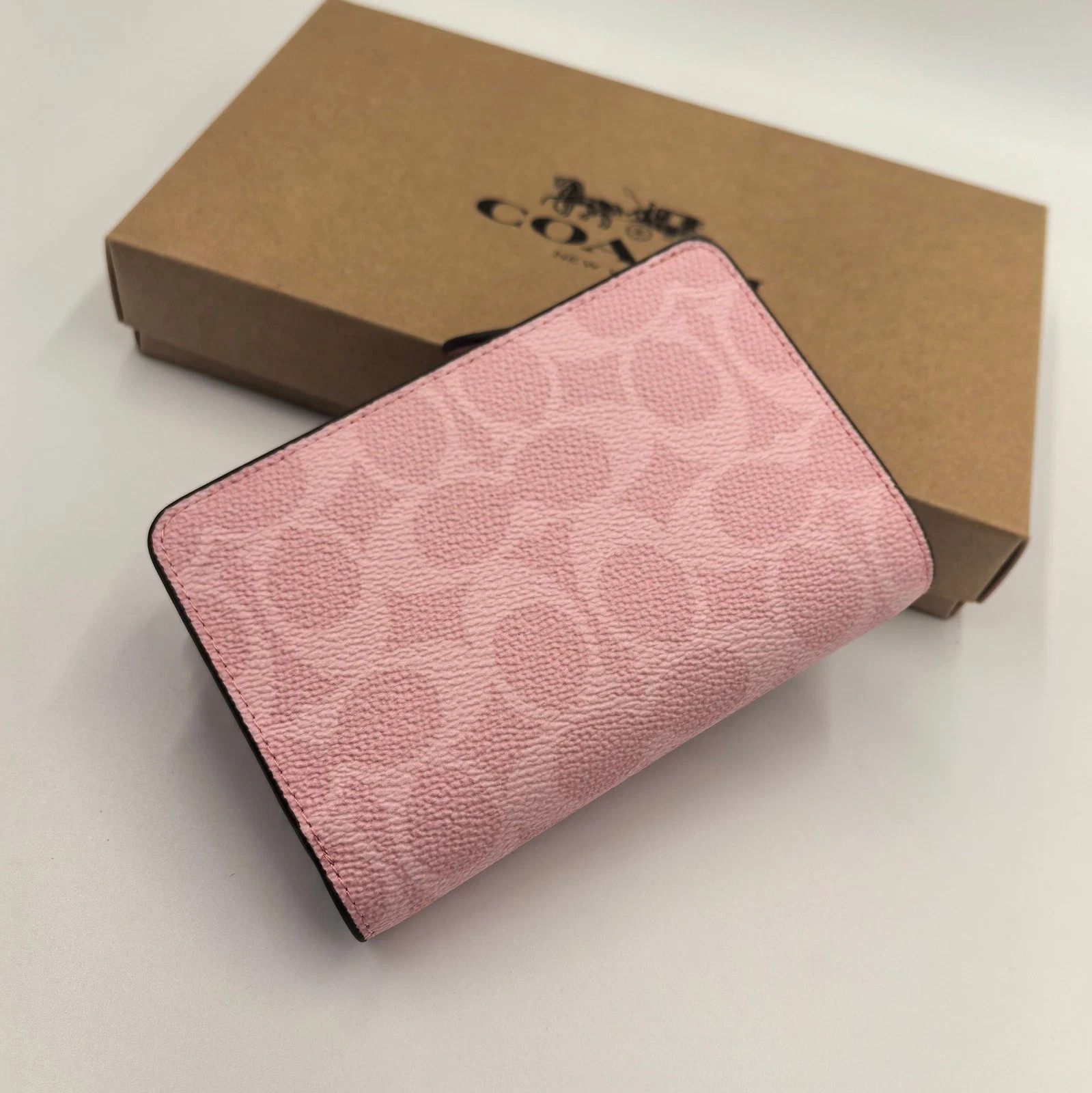 Wallet In Signature Pink with Logo CW786