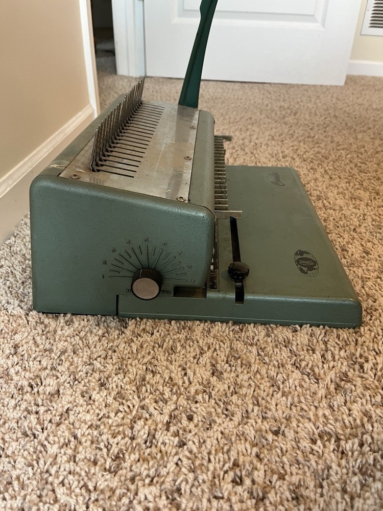 GBC CombBind Vintage Green