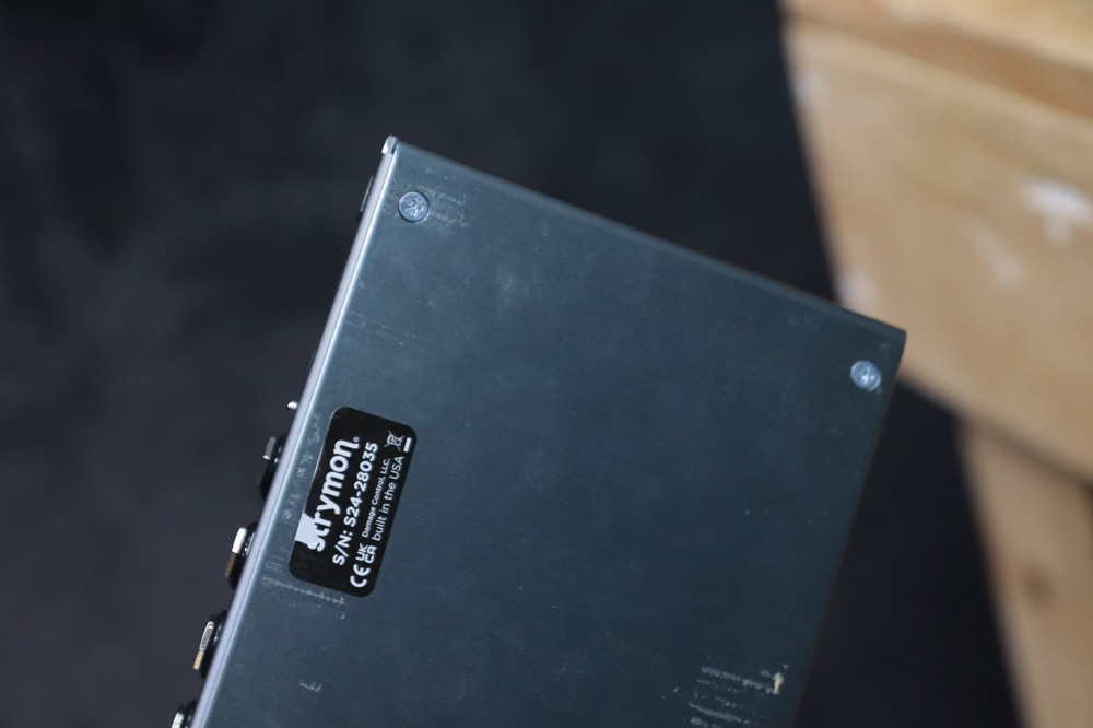 Strymon TimeLine Multidimensional Delay 12 Delay Machines Effect Pedal w/Box