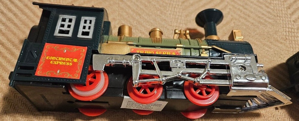Train Set Continental Express BCP SKY2094 Tested Working