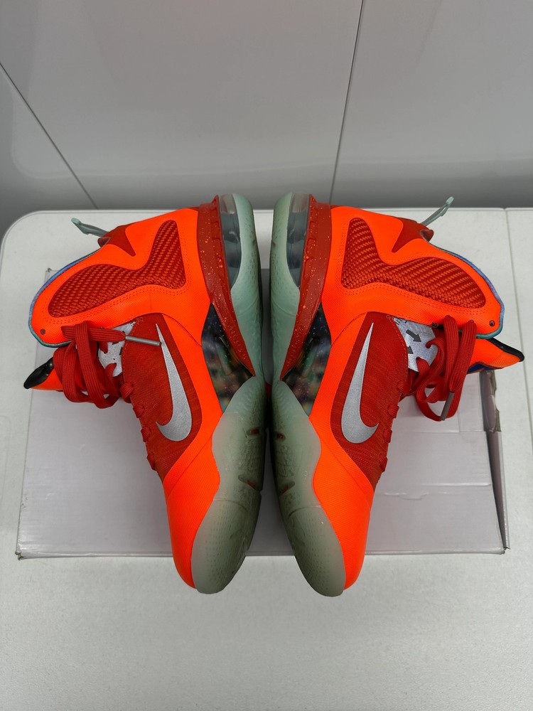 Big Bang Lebron (9.5)