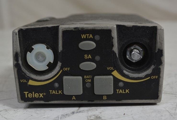 RadioCom TR-825 Wireless Belt Pack Transceiver SEE NOTES