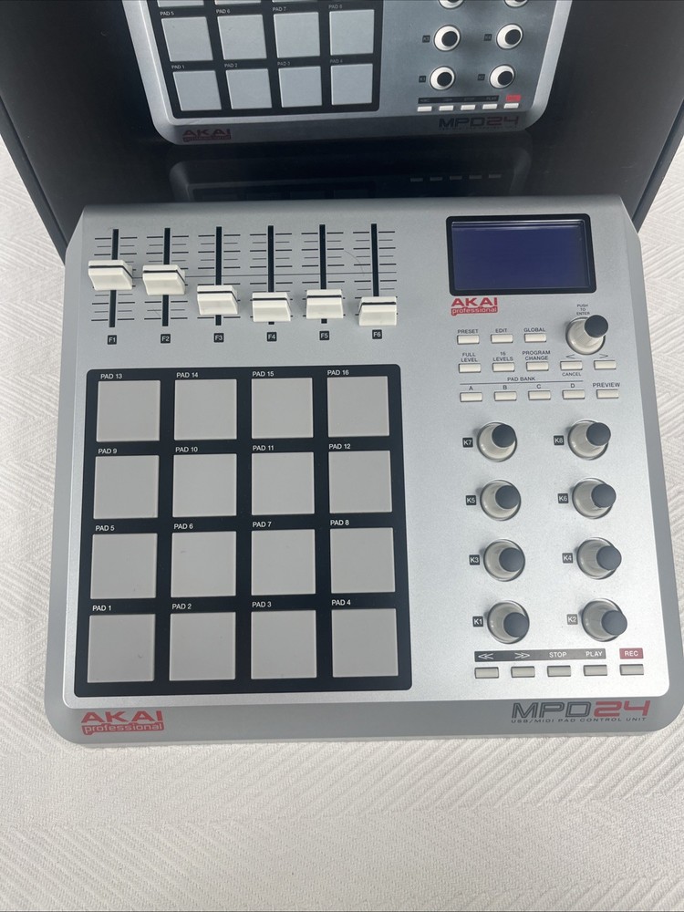 Akai Professional MPD24 Display USB MIDI Pad Controller No AC Adapter (untested)