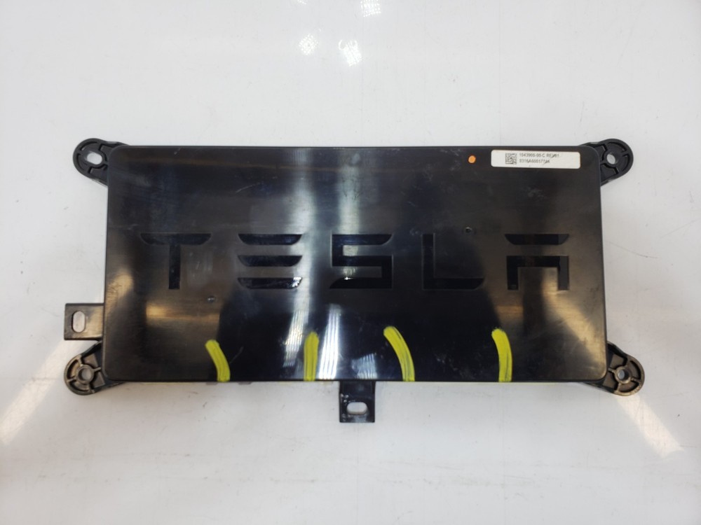 ✅ 2016-2020 OEM Tesla Model X Rear Chassis Body Control Module BCM Computer