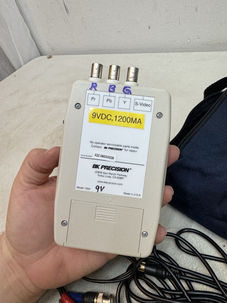 Tested Clean BK Precision 1253 Handheld HDTV Pattern Color Bars Generator