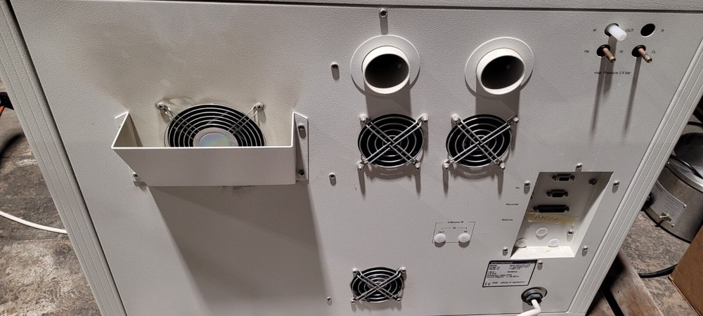 Elementar Vario MACRO Cube Analyzer