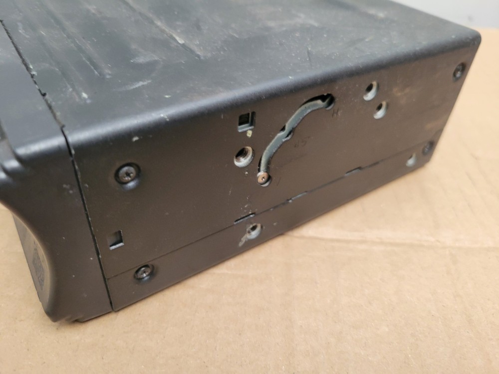 Sony CDX-T69 6 CD Changer - UNTESTED