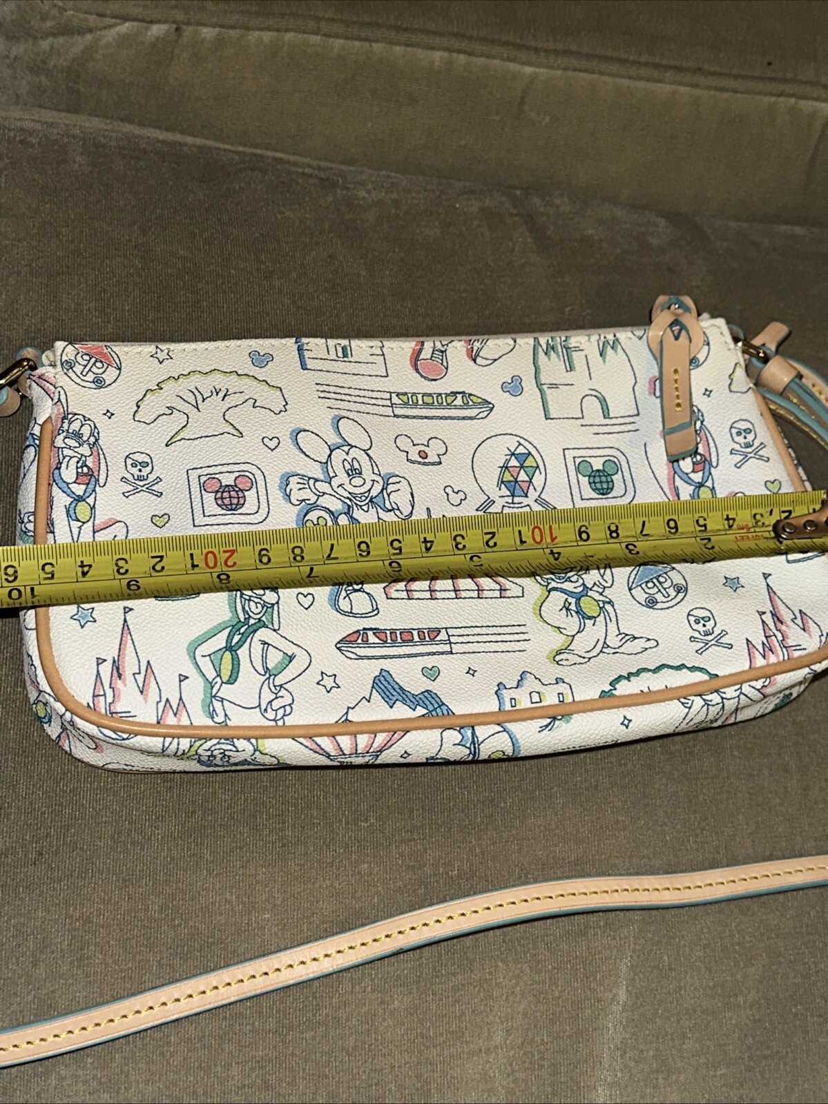 New Disney World Park WDW Dooney & Bourke 2017 Marathon LEXI Crossbody Purse Bag