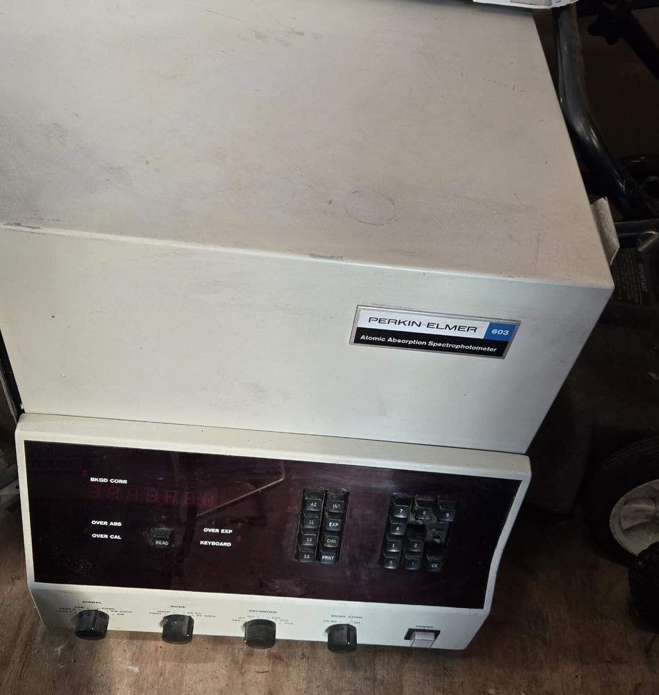 Perkin Elmer 603 Atomic Absorption Spectrophotometer / Read Description