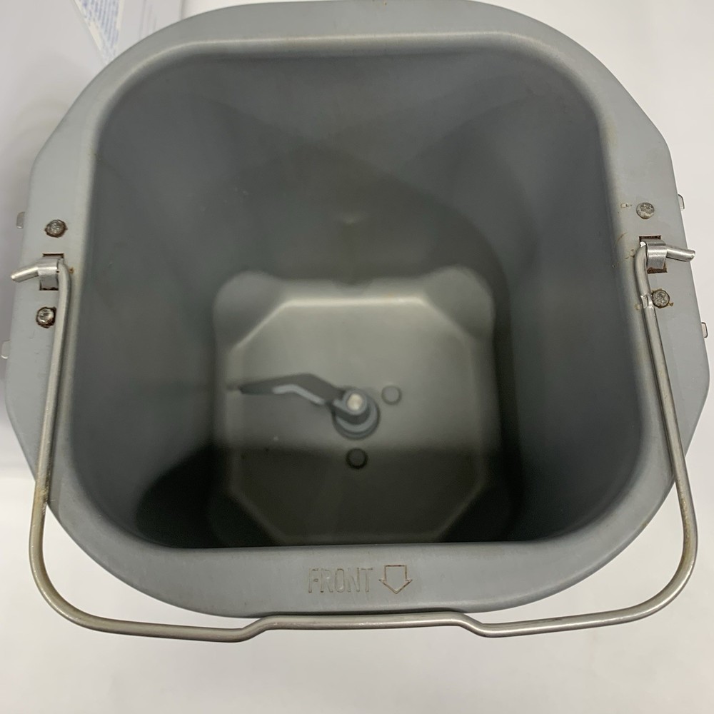 Hitachi Automatic Home Bakery Bread Maker Machine HB-D102 Tested