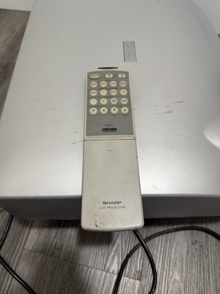 Vintage Sharp Vision LCD Projector Model No: AN-CME800 Tested Working Read Below