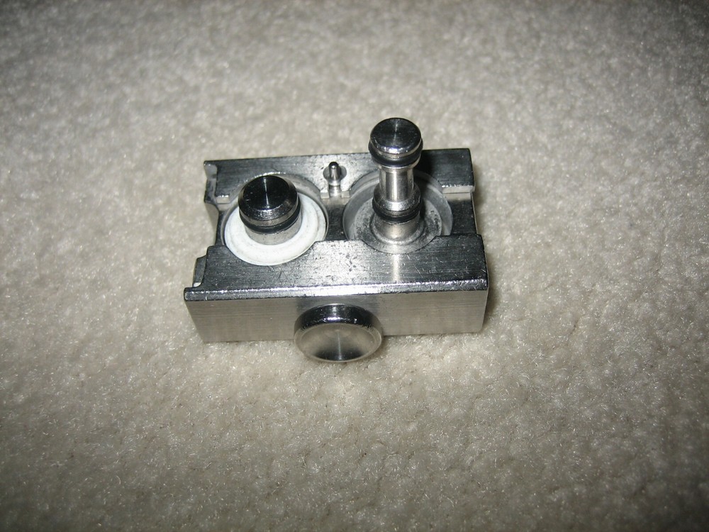 ASP Pentax Channel Separator 0905601 Plug EVOTECH Endoscope Cleaner Reprocessor