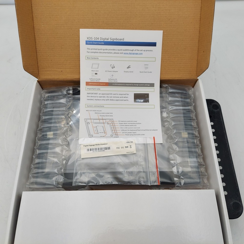 Digital Signboard XDS-104