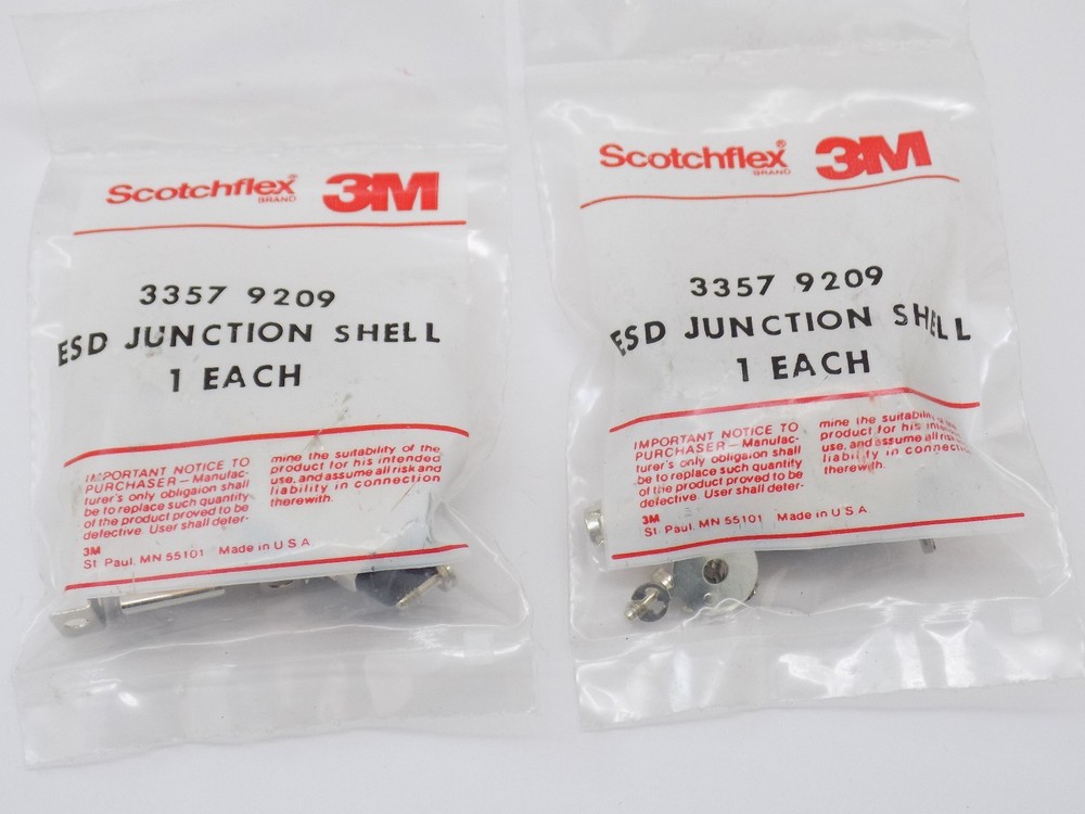 1x 3357 9209 ESD JUNCTION SHELL 1EACH BACKSHELL 9 POS NEW
