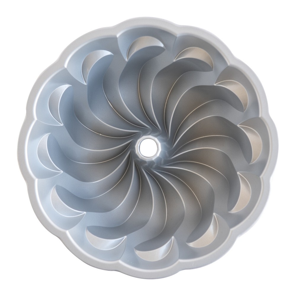 Nordic Ware Pirouette Bundt® Pan