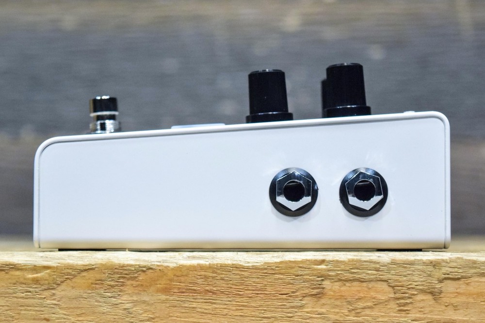 DigiTech SDRUM Strummable Drums BeatScratch Technology Intelligent Drum Machine