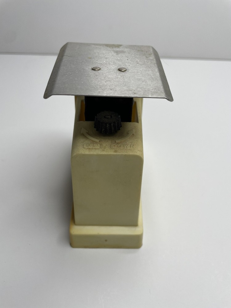 Vintage Dietetic Scale