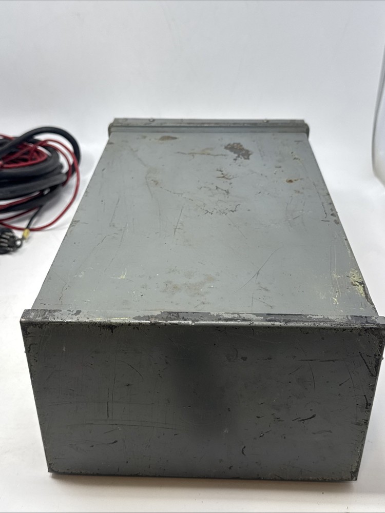 Twin V Motorola Transmitter Radio Model T41GGV-1 Type TA104 Very Rare Untested .