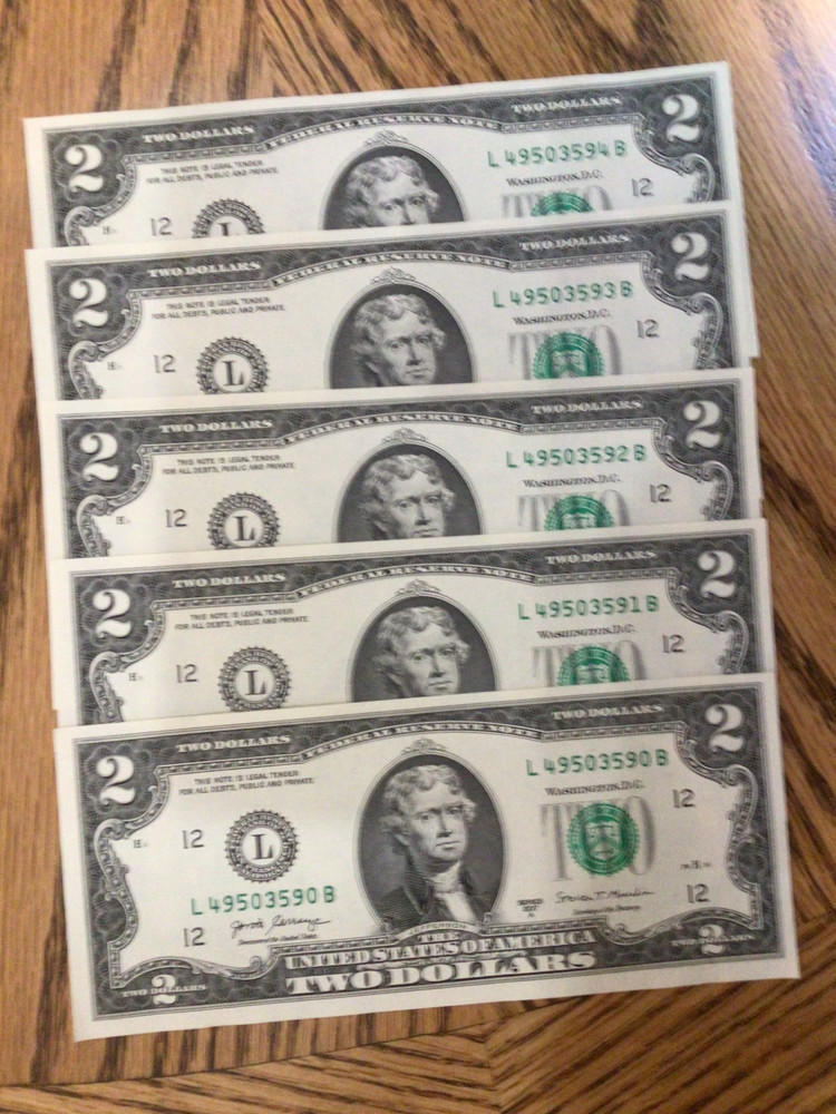 5 ($2 BILLS) TWO DOLLAR BILLS UNCIRCULATED SEQUENTIAL