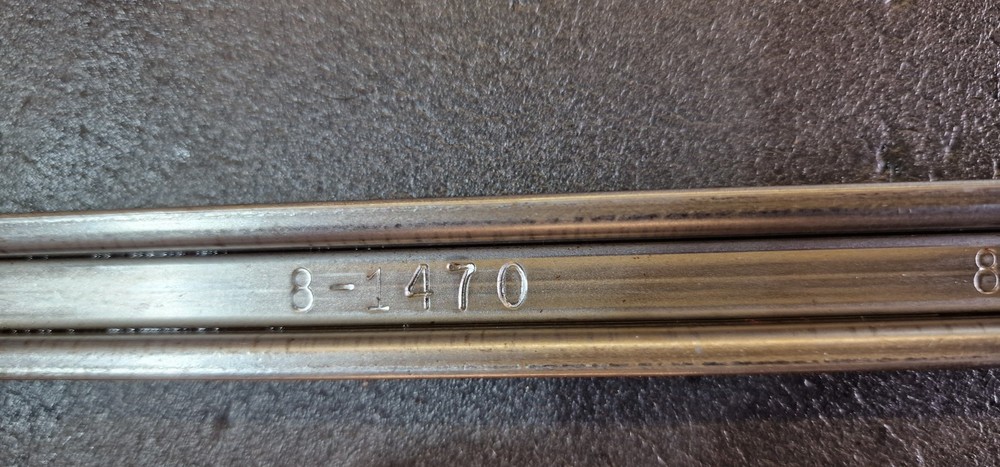 Early Snap On Tool Box Tray Rail