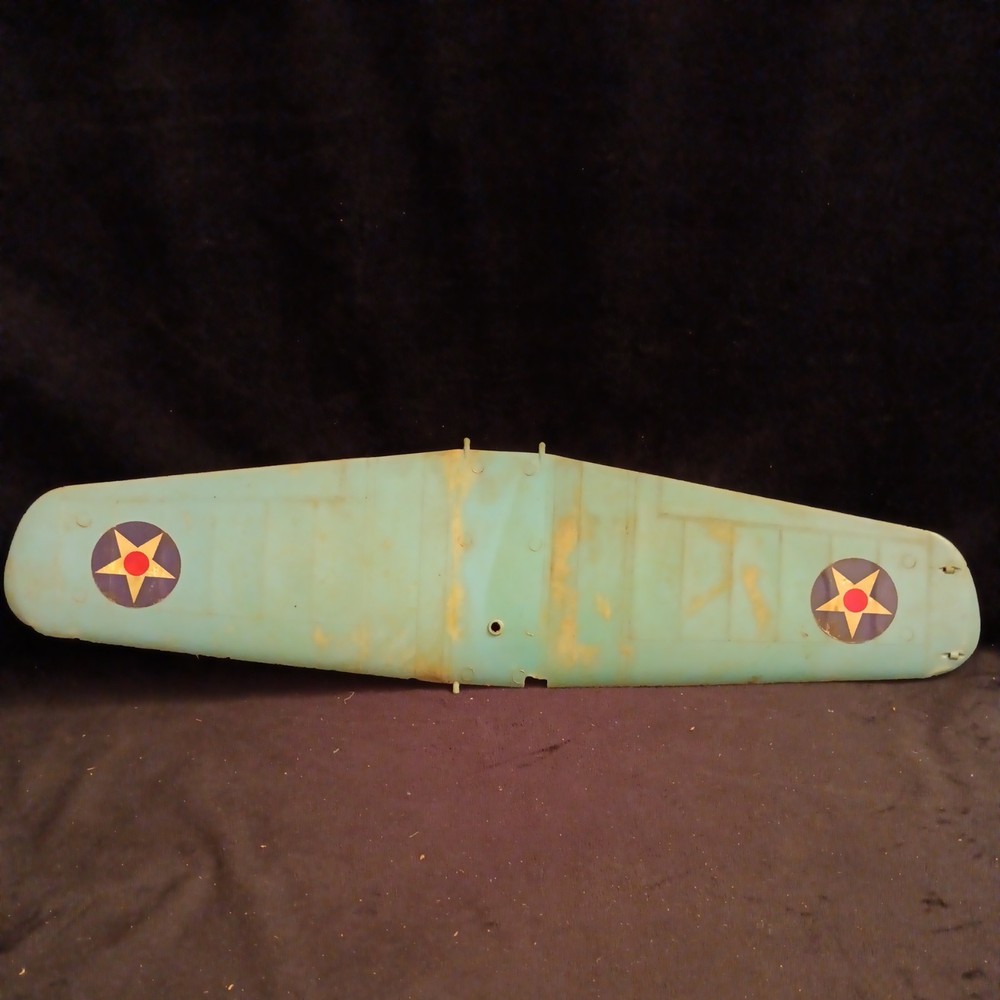 Cox 049 PT-19 Trainer Wing U- Control Thimble Drome