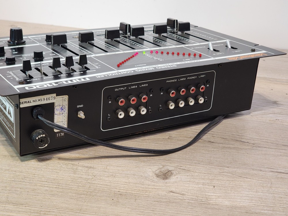 MasterMix Stereo Mixing Controller MM-1100 Master Mix