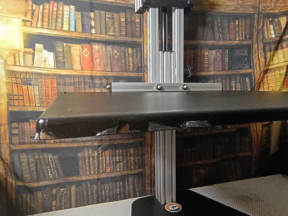 Ergo Kangaroo Desk Top (Damaged) (Incomplete)