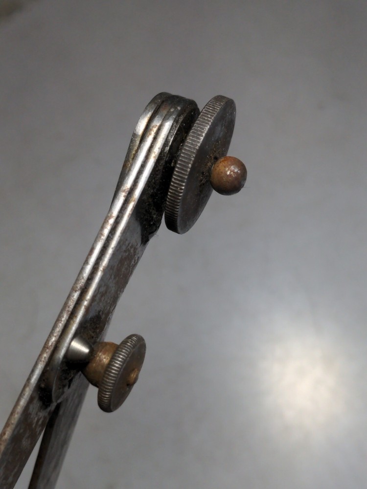 Outside Divider 6 1/2" long