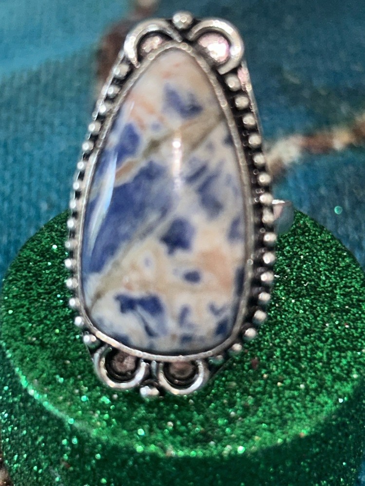 Highborn Vampire Entity Haunted – Dark Seduction Energy • Prosperity Ring🧲