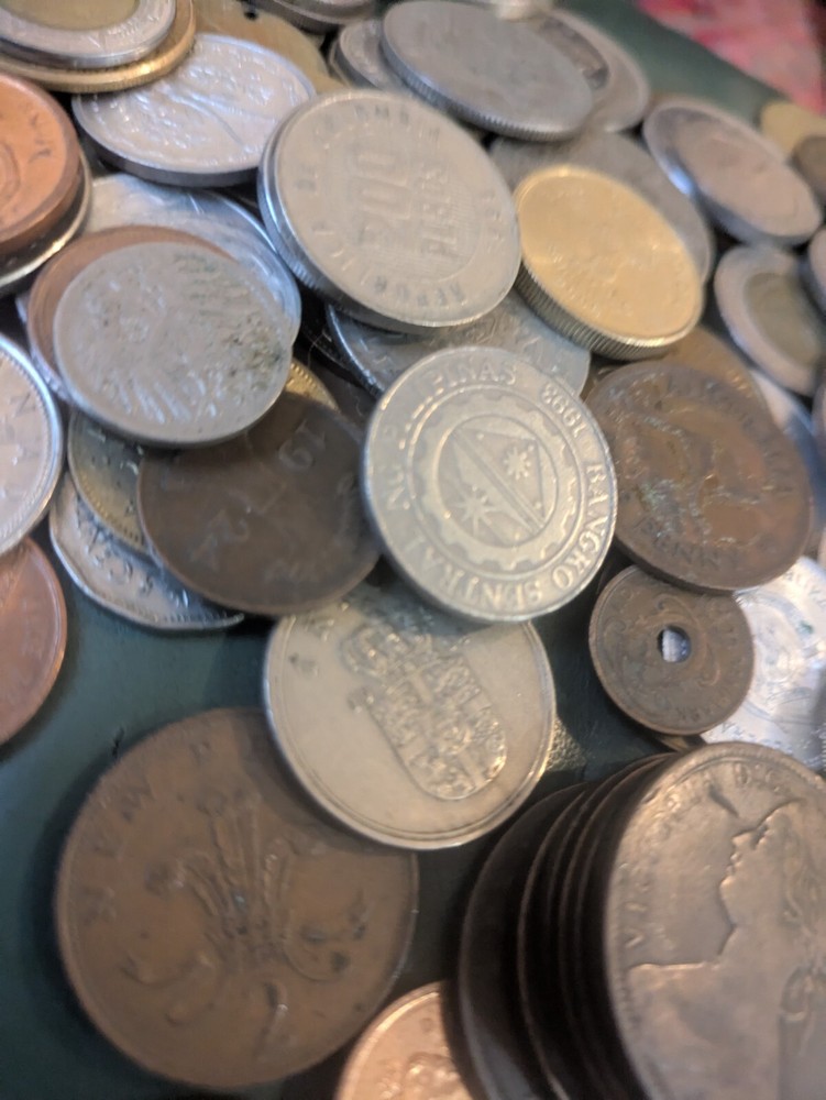 20 Foreign Coins Mixed Modern ! Random Pulls