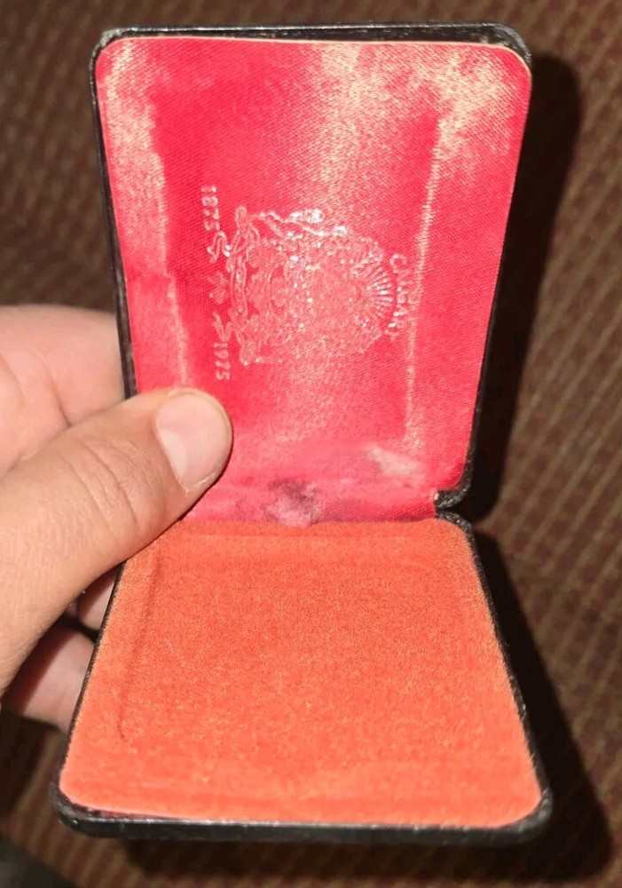 1875-1975 Canada silver dollar CENTENNIAL Calgary silver coin Empty Case