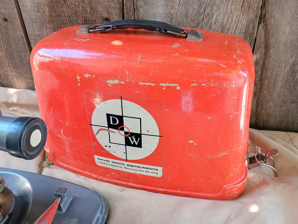 David White Model 8300 Surveyors Transit Level Scope With Case
