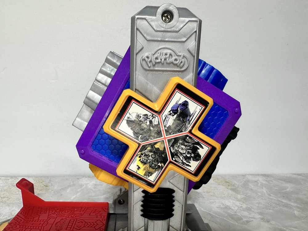 Hasbro Playdoh Transformers Autobot Workshop Incomplete Press Only Working