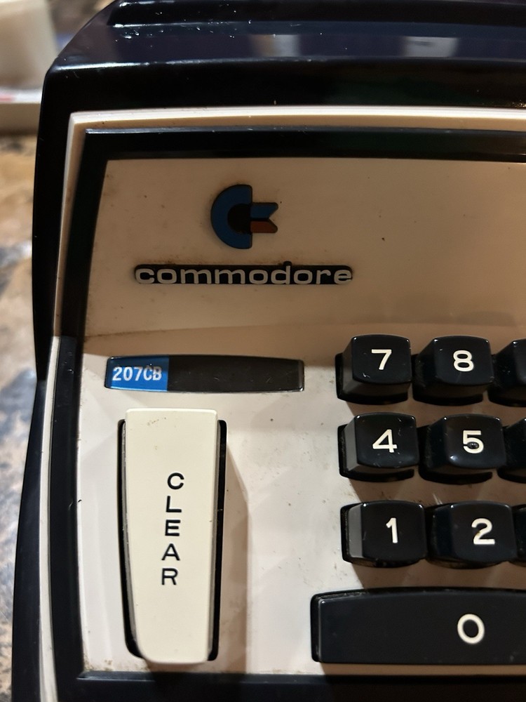Commodore 207CB Electronic Adding Machine Awesome Color Scheme Powers On Used